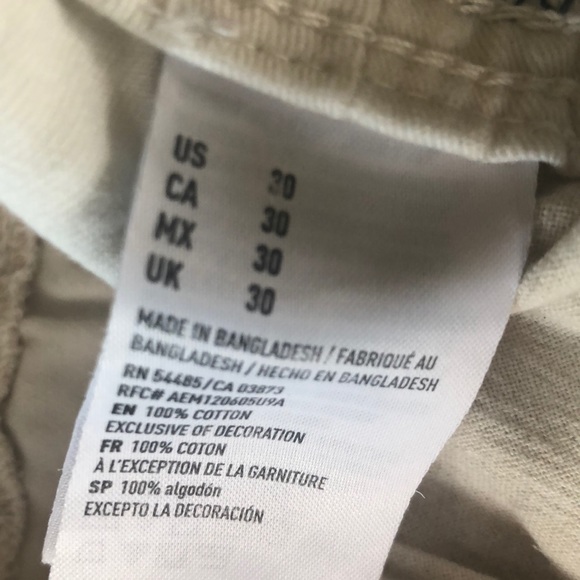 Stone color cargo shorts - Picture 4 of 4